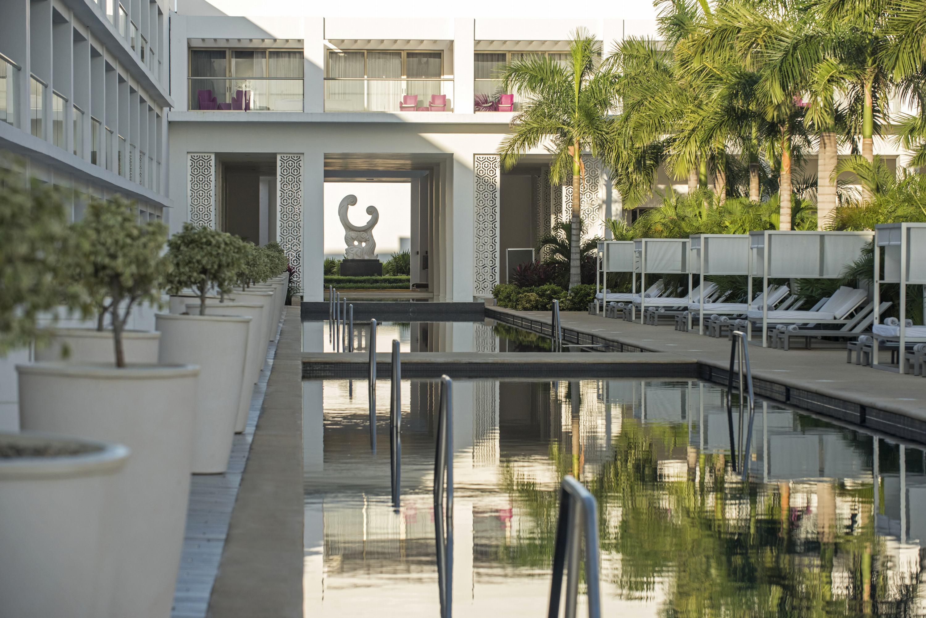 Platinum Yucatan Princess Adults Only Playa del Carmen Zewnętrze zdjęcie The hotel's pool