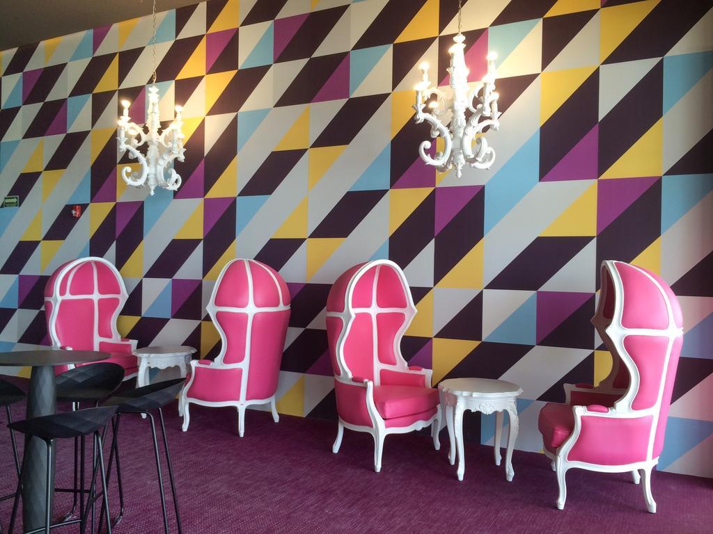 Platinum Yucatan Princess Adults Only Playa del Carmen Zewnętrze zdjęcie Interior of the W Hotel in San Francisco